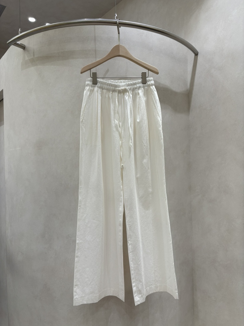 WHO IS SHE韓國東大門代購女裝新品人氣推薦休閑褲褶裥WHO IS SHE休閑褲圖色1