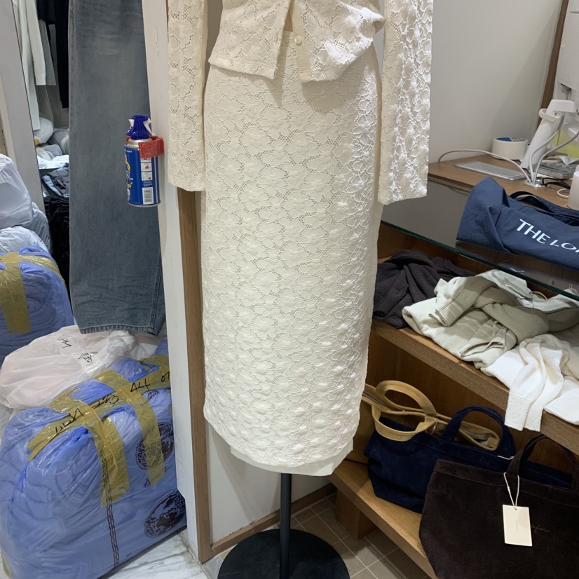 LOFN韓國直郵實拍女士新款職業推薦休閑26春夏長裙鉤針編織LOFN長裙圖色1