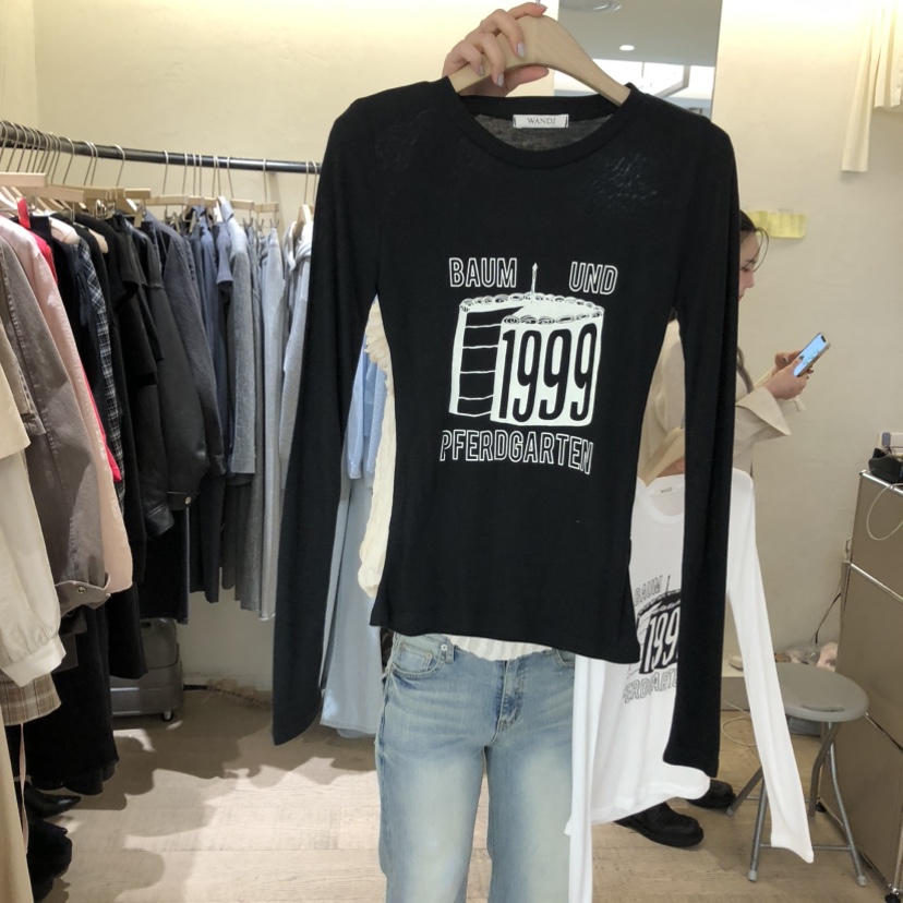 W AND J韓國代購女裝新品熱賣26春夏推薦時尚人氣長袖T恤W AND J長袖T恤圖色1