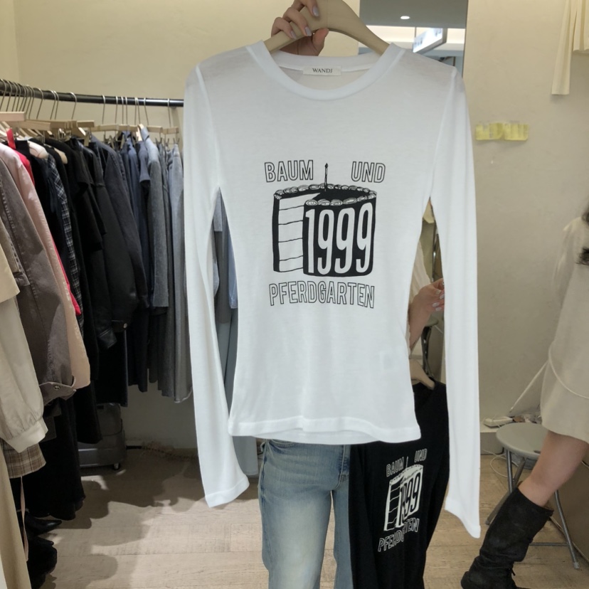 W AND J韓國代購女裝新品熱賣26春夏推薦時尚人氣長袖T恤W AND J長袖T恤圖色2