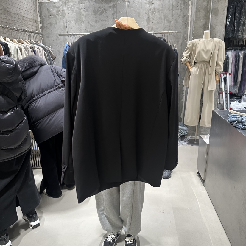 JUNI韓國直郵實拍女裝新品熱賣職業時尚休閑夾克不含內搭my juni夾克