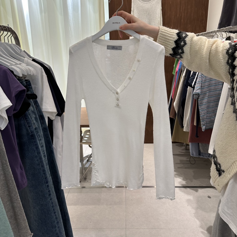 BUCKLE韓國東大門代購女士新品人氣推薦休閑時尚針織衫V領BUCKLE針織衫圖色1