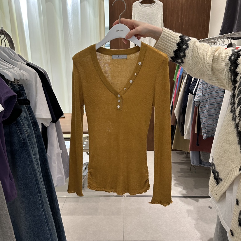 BUCKLE韓國東大門代購女士新品人氣推薦休閑時尚針織衫V領BUCKLE針織衫圖色2