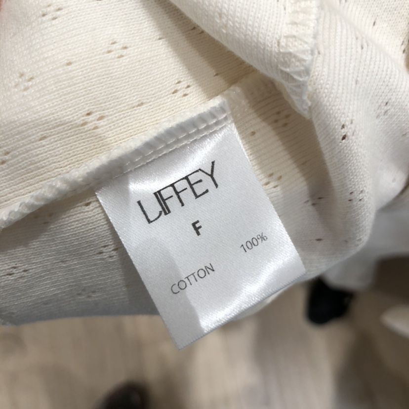 LIFFEY韓國東大門直郵女士新品職業推薦人氣吊帶背心鏤空LIFFEY吊帶/背心