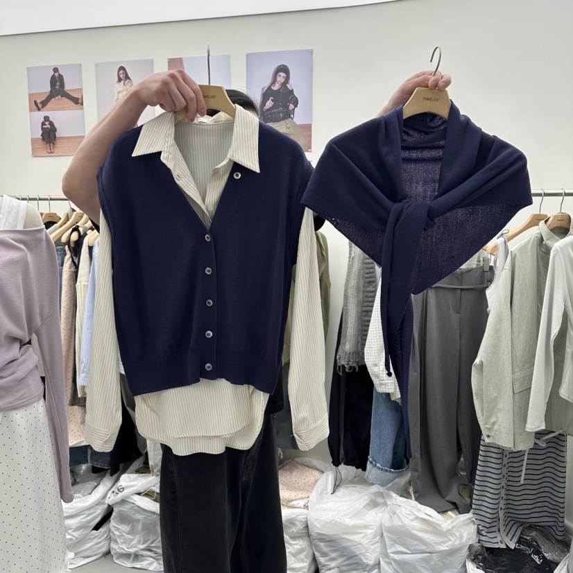 TWELVE韓國代購女士新款熱賣人氣套裝不含內搭兩件套圍巾TWELVE套裝圖色2