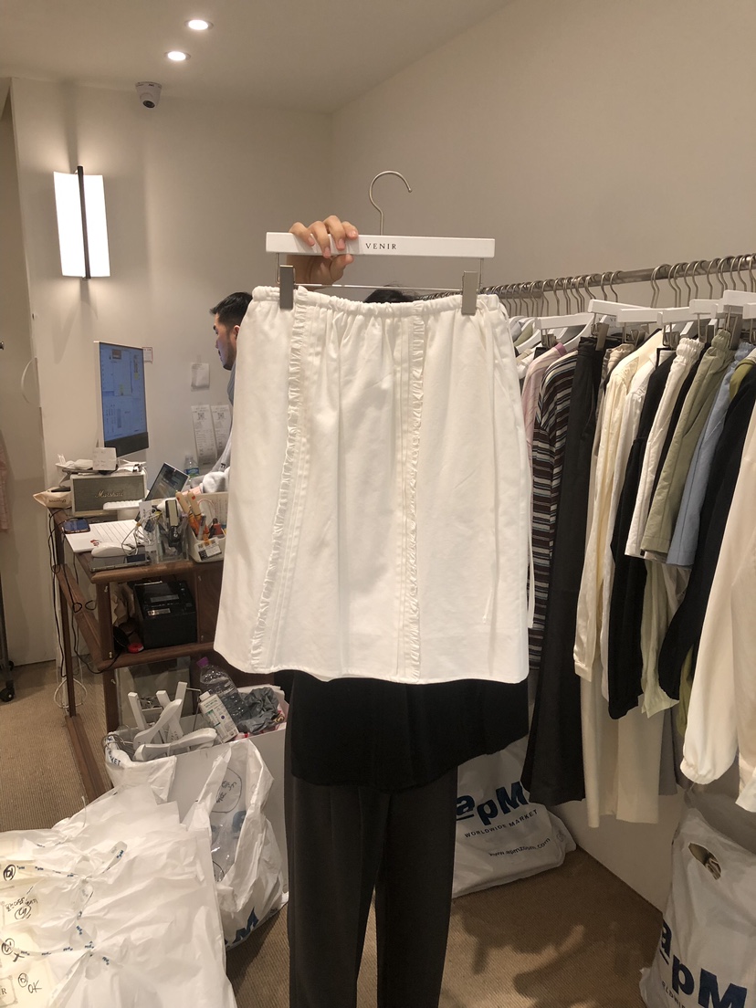 VENIR-a韓國東大門直郵女士新品時尚職業人氣推薦休閑短裙VENIR-a短裙圖色1