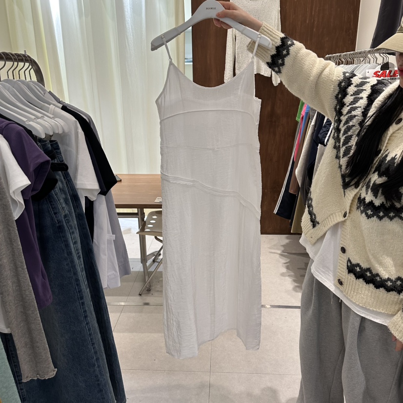 BUCKLE韓國代購女裝新款職業休閑時尚26春夏推薦熱賣連衣裙BUCKLE連衣裙圖色1