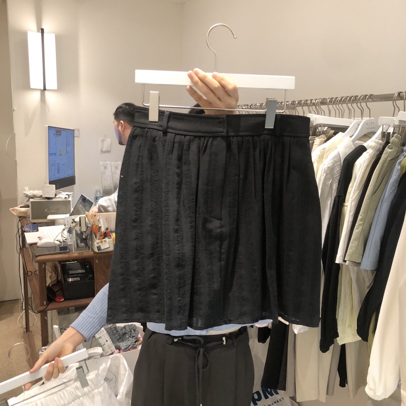 VENIR-a韓國代購女士新款人氣時尚職業熱賣26春夏推薦短裙VENIR-a短裙圖色2