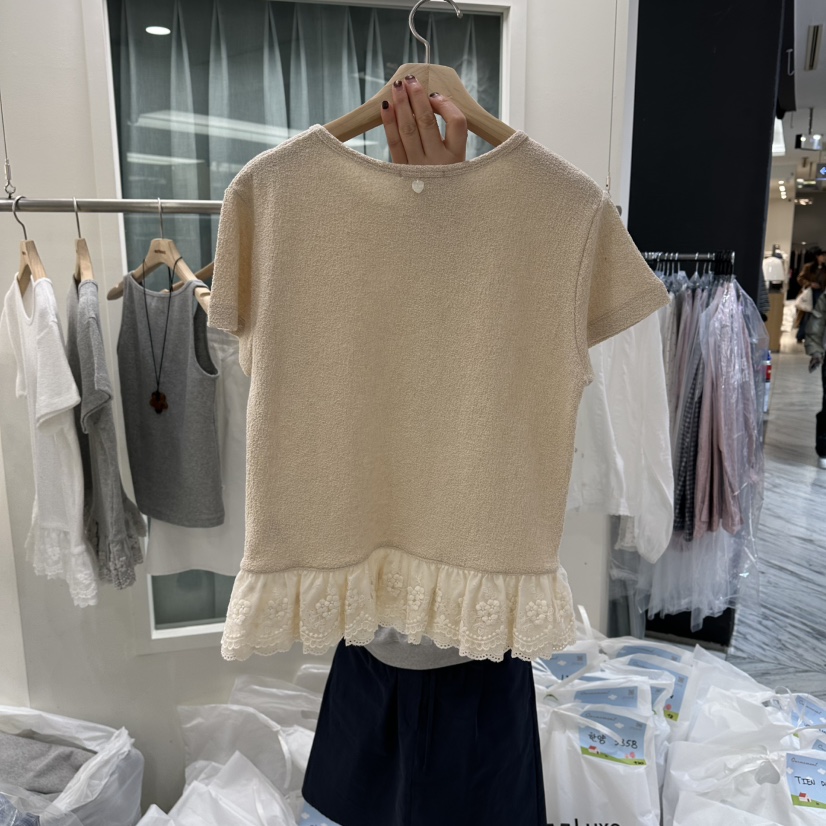 OURMOMENT韓國代購女裝新品職業人氣26春夏時尚休閑推薦T恤OURMOMENTT恤