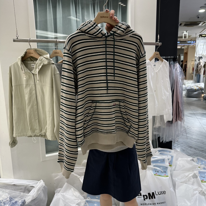 OURMOMENT韓國代購女裝新款職業休閑推薦26春夏熱賣時尚衛衣OURMOMENT衛衣圖色2