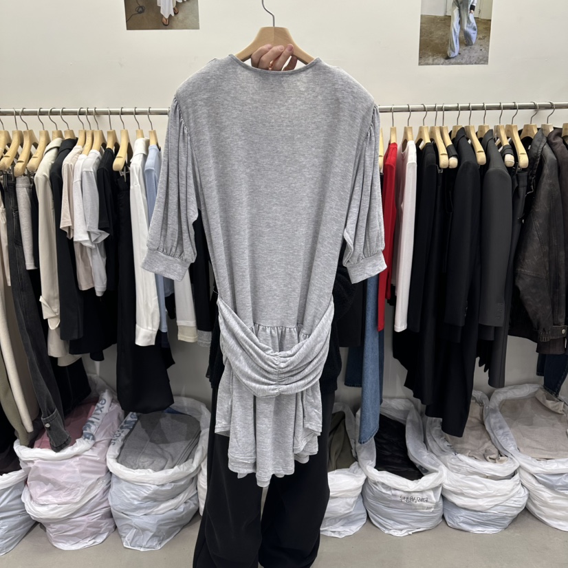 VIVEL韓國直郵女士新品職業人氣推薦休閑時尚26春夏連衣裙褶皺VIVEL連衣裙