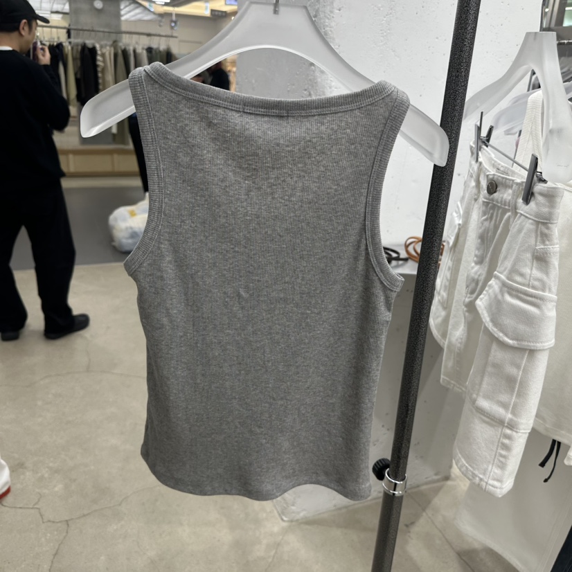 HELVETICA韓國直郵實拍女士新品時尚職業26春夏推薦吊帶背心HELVETICA吊帶/背心