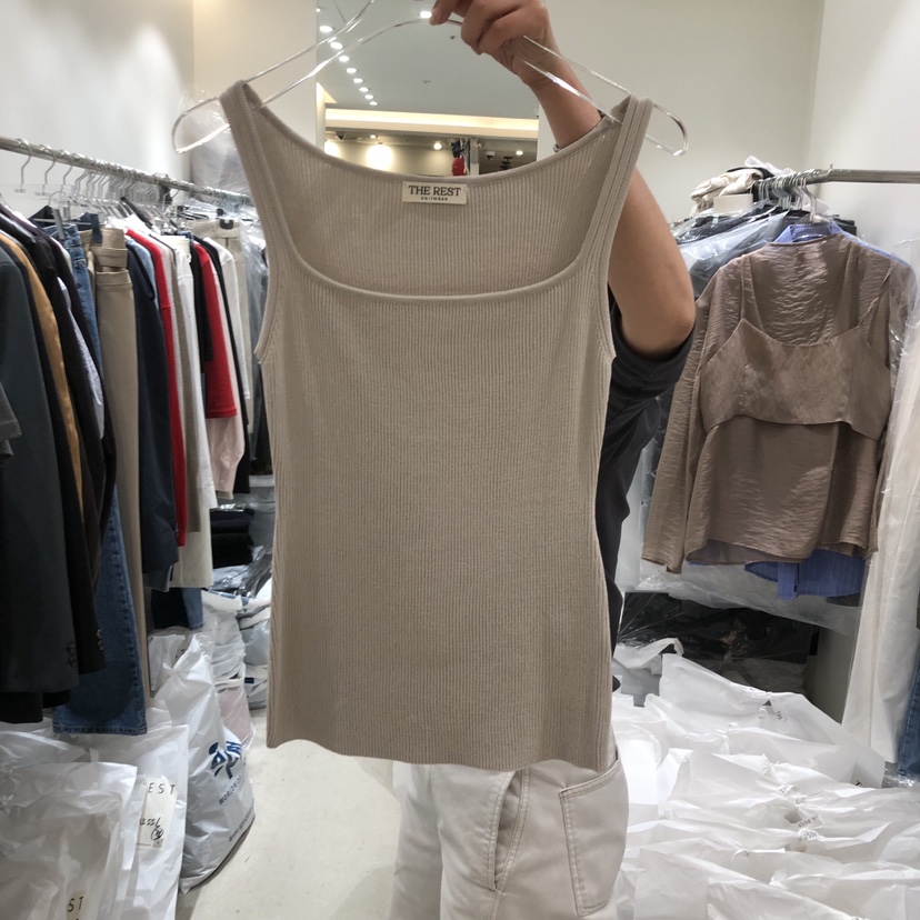 THE REST韓國直郵實拍女士新品時尚職業休閑熱賣吊帶背心THE REST/UNNOEUD吊帶/背心圖色1