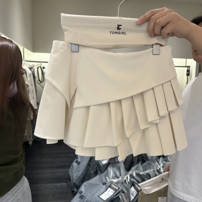 TOMGIRL韓國東大門直郵女裝新品熱賣職業推薦時尚人氣短裙TOMGIRL短裙圖色1