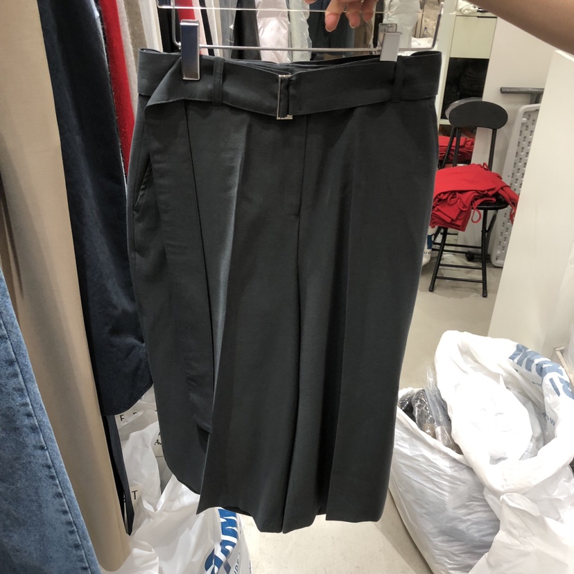 THE REST韓國東大門代購女士新品時尚人氣短褲含腰帶亞麻THE REST/UNNOEUD短褲圖色3