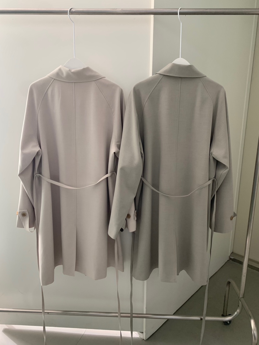 SHOP POSTER韓國東大門直郵女士新品熱賣長款風衣含腰帶SHOP_POSTER長款風衣