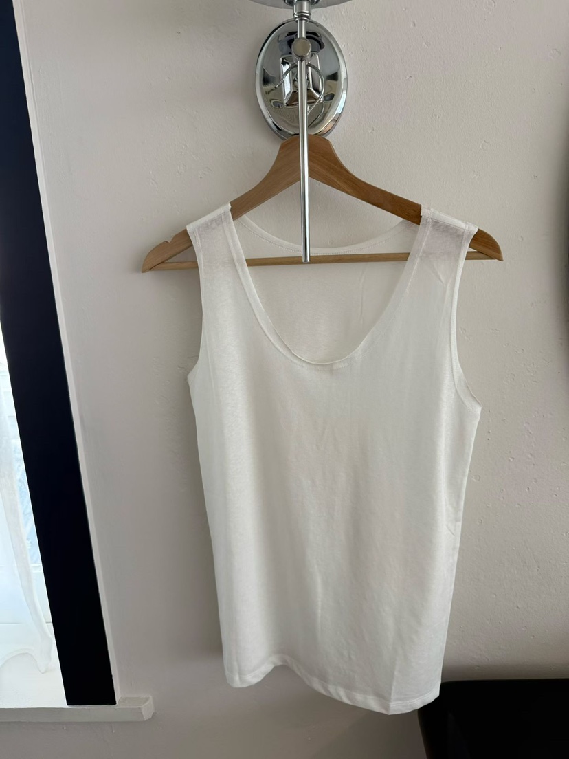 TUG韓國直郵實拍女裝新品休閑熱賣時尚推薦人氣職業吊帶背心TUG吊帶/背心圖色1