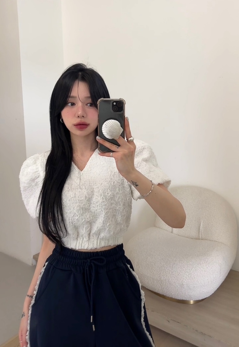 AMUSE SEOUL韓國東大門直郵女士新款職業熱賣襯衫蕾絲衫AMUSE SEOUL襯衫/蕾絲衫