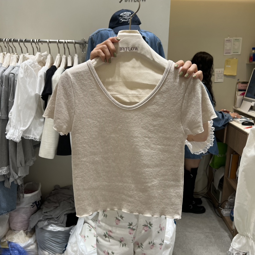 BY FLOW韓國東大門代購女士新品推薦人氣熱賣休閑26春夏T恤BY FLOWT恤圖色3