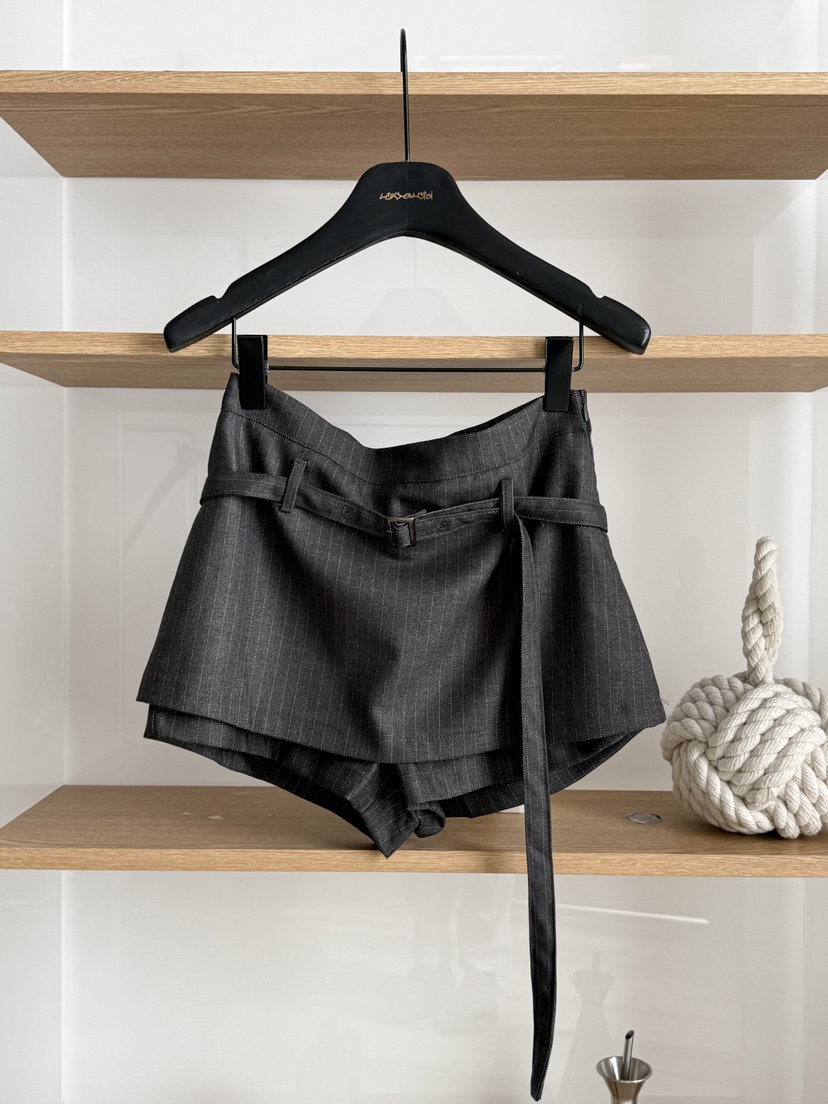 LARCENCICL/BESO韓國代購女士新品休閑推薦人氣職業裙褲LARCENCICL/BESO裙褲圖色1