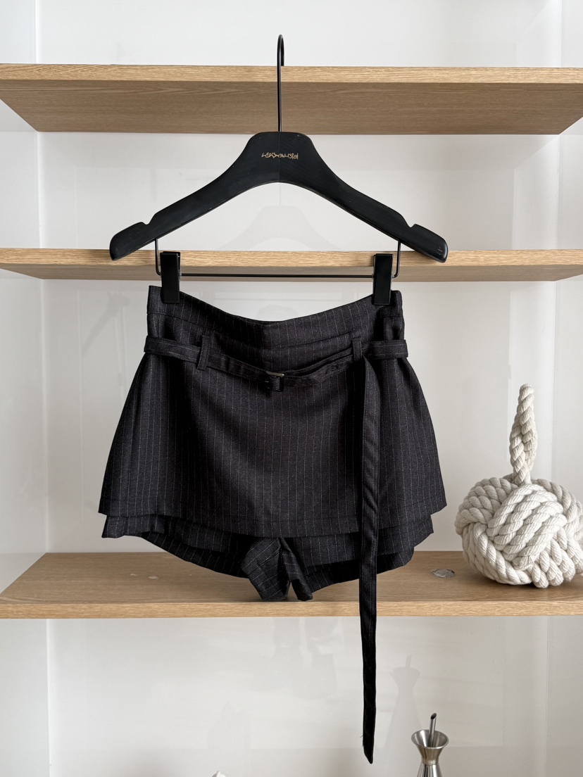 LARCENCICL/BESO韓國代購女士新品休閑推薦人氣職業裙褲LARCENCICL/BESO裙褲圖色2