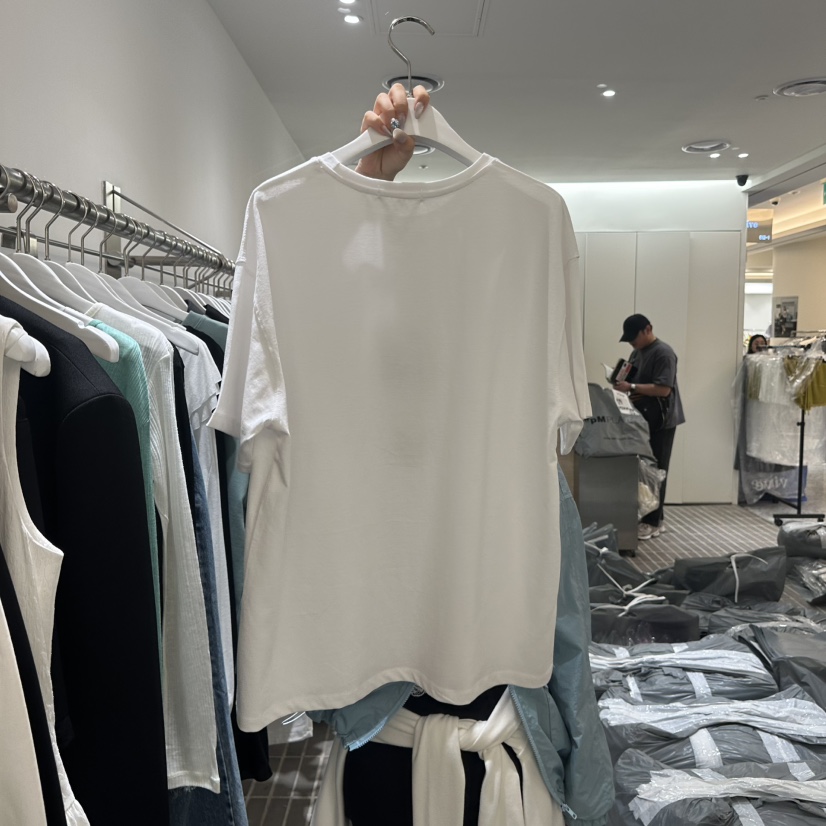 VIVE韓國東大門直郵女士新款推薦熱賣職業休閑26春夏時尚T恤VIVET恤