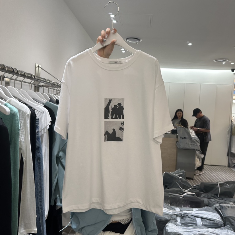 VIVE韓國東大門直郵女士新款推薦熱賣職業休閑26春夏時尚T恤VIVET恤圖色1