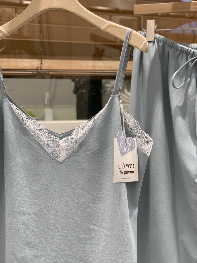 DE GO YOU韓國東大門代購女裝新款推薦休閑職業吊帶背心DE GO YOU吊帶/背心