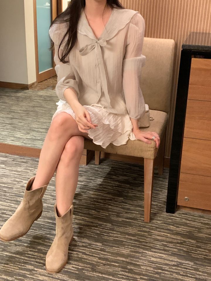 CRONG韓國東大門直郵女裝新款人氣熱賣26春夏時尚襯衫蕾絲衫CRONG襯衫/蕾絲衫