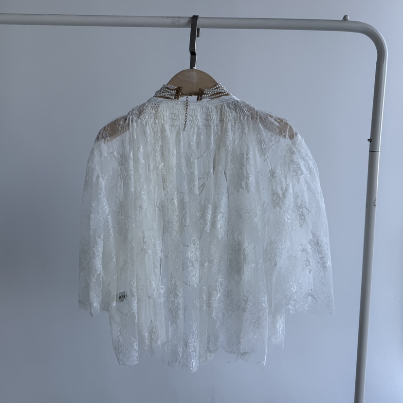 JENNY 1976東大門代購女裝新品真品襯衫蕾絲衫不含項鏈蕾絲JENNY 1976襯衫/蕾絲衫