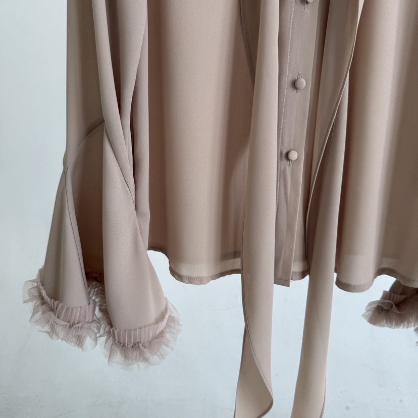 JENNY 1976韓國直郵女裝新品推薦熱賣襯衫蕾絲衫袖子蕾絲JENNY 1976襯衫/蕾絲衫