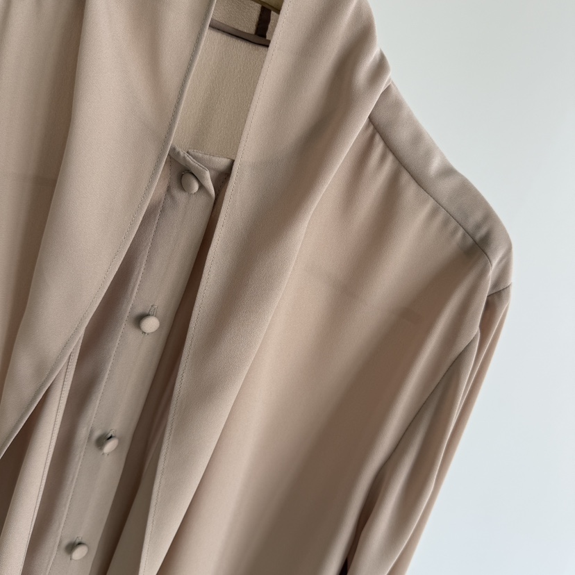 JENNY 1976韓國直郵女裝新品推薦熱賣襯衫蕾絲衫袖子蕾絲JENNY 1976襯衫/蕾絲衫