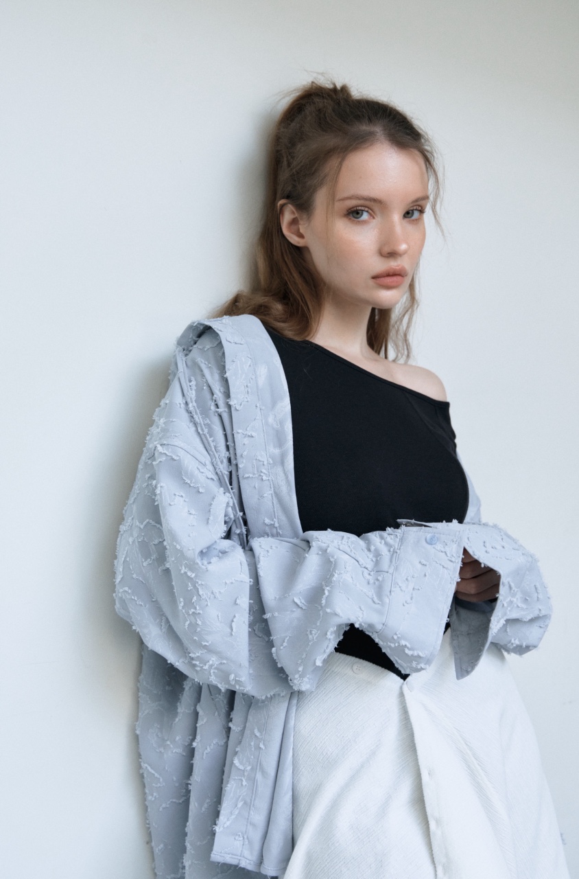 GLITTER韓國直郵女裝新款推薦時尚熱賣26春夏職業長袖T恤GLITTER長袖T恤