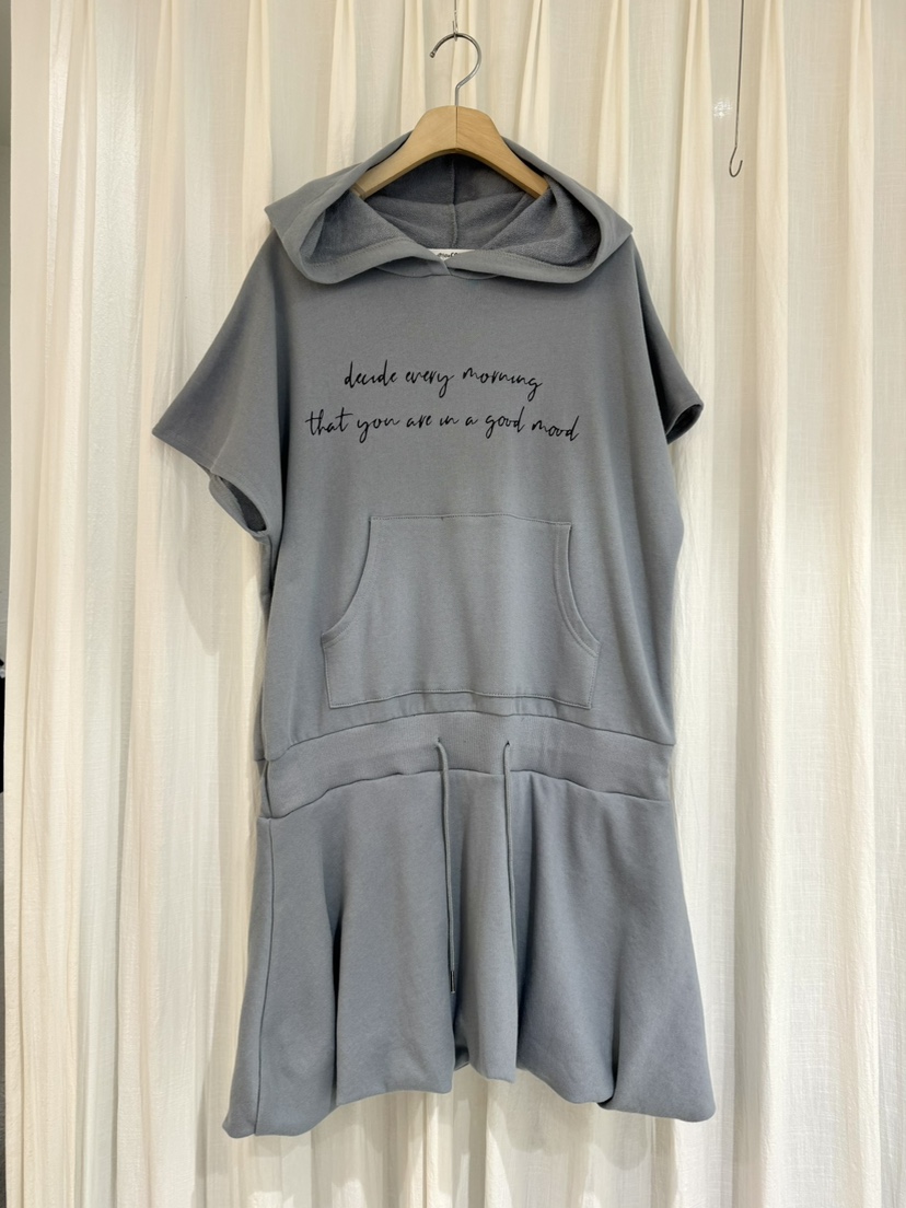 COKKIRI韓國直郵女裝新款人氣26春夏職業時尚休閑連衣裙兜帽COKKIRI連衣裙圖色2