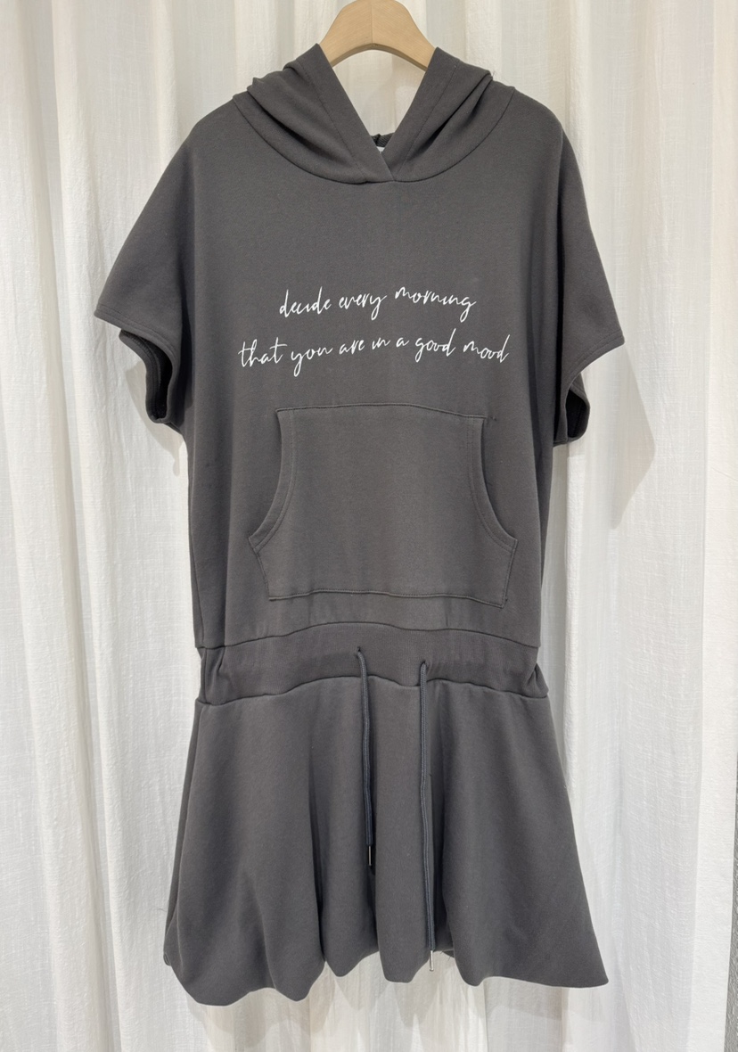 COKKIRI韓國直郵女裝新款人氣26春夏職業時尚休閑連衣裙兜帽COKKIRI連衣裙圖色3