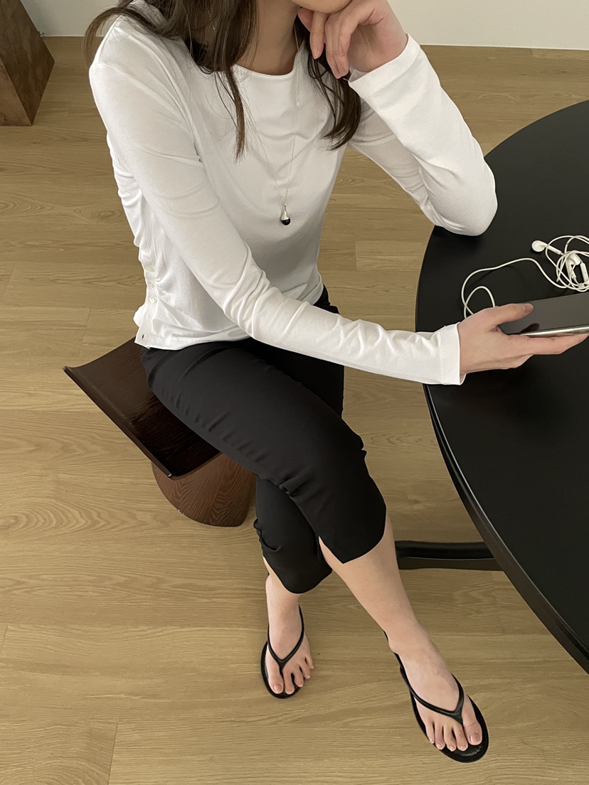 ATHEA韓國東大門代購女裝新款時尚熱賣推薦職業26春夏長袖T恤ATHEA長袖T恤