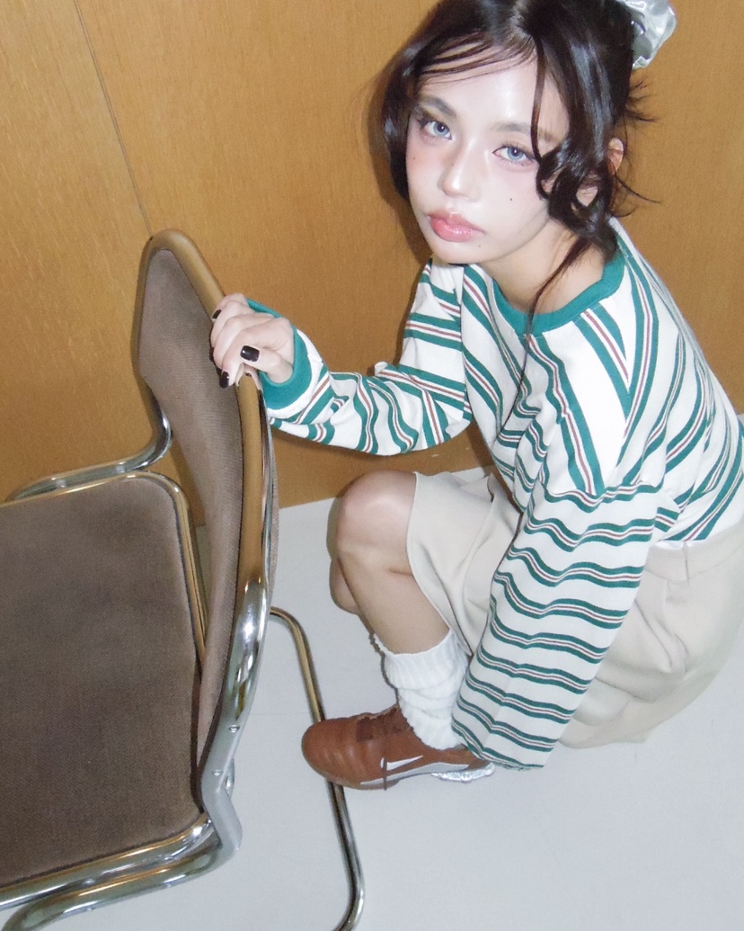 LIVE AID-P韓國直郵實拍女士新品推薦休閑時尚人氣長袖T恤LIVE AID-P長袖T恤