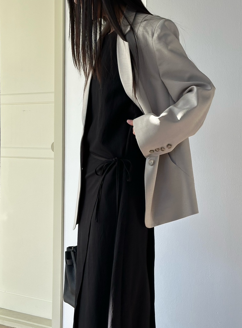 LE VASE韓國直郵女裝新品推薦職業26春夏時尚休閑連衣裙LE VASE連衣裙