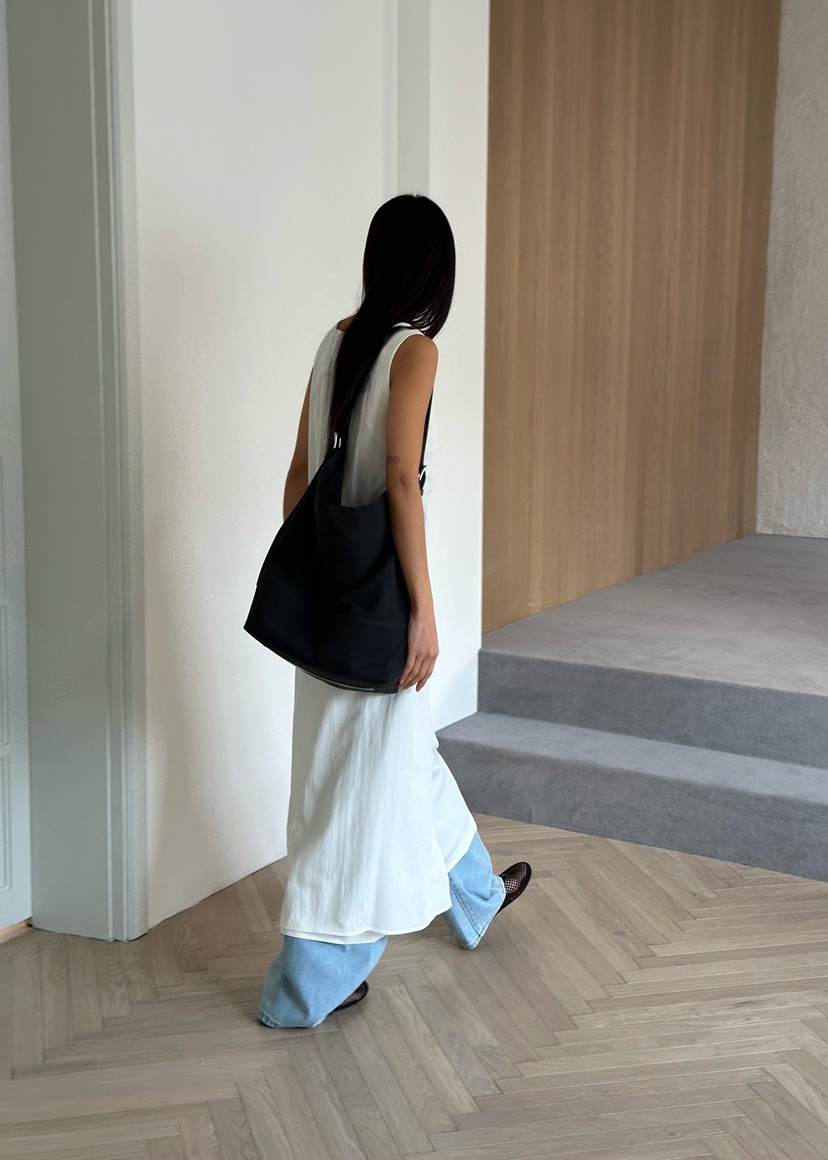 LE VASE韓國直郵女裝新品推薦職業26春夏時尚休閑連衣裙LE VASE連衣裙