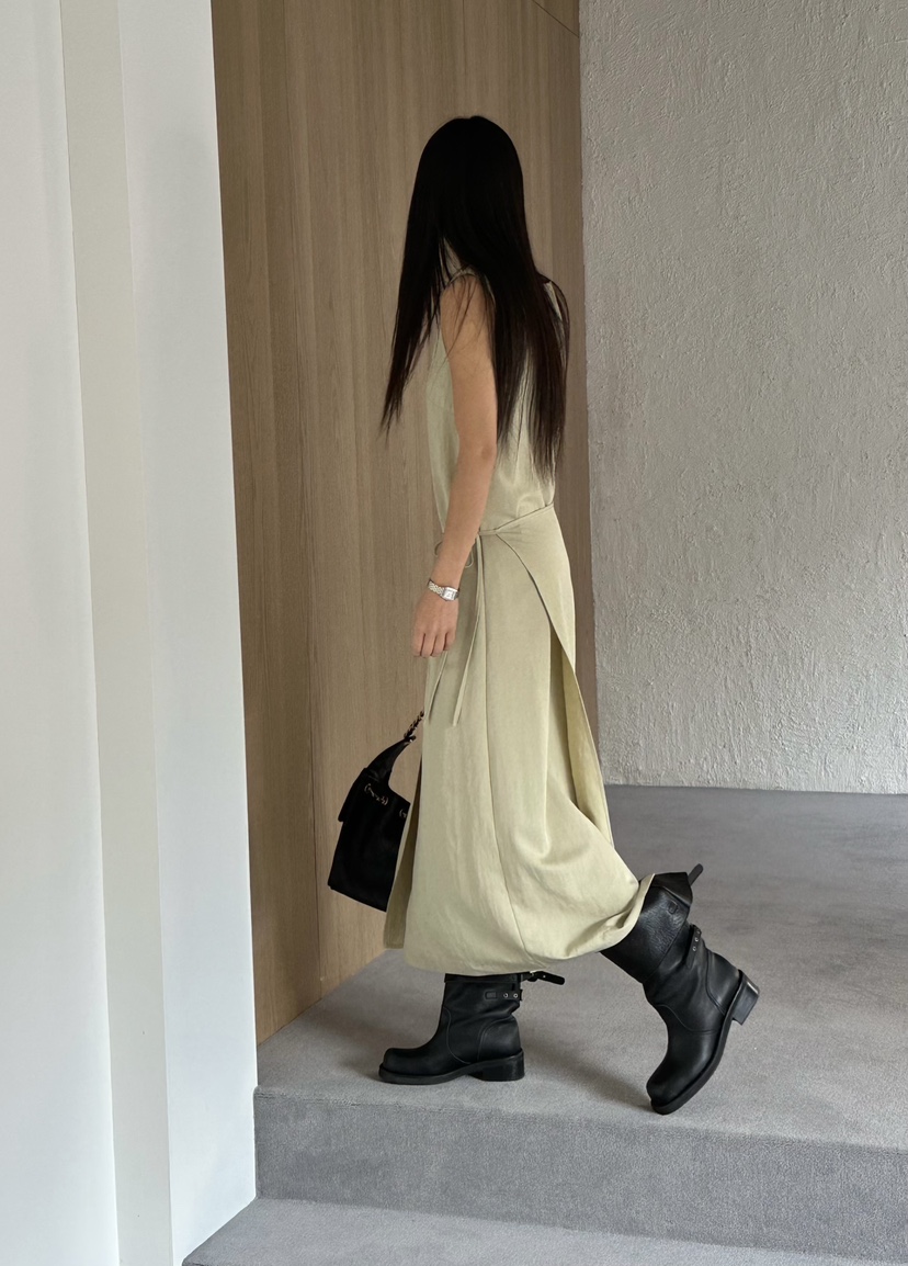 LE VASE韓國直郵女裝新品推薦職業26春夏時尚休閑連衣裙LE VASE連衣裙