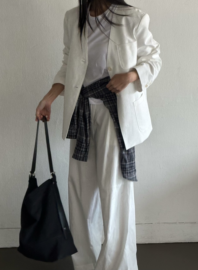 LE VASE韓國東大門代購女裝新款熱賣時尚人氣推薦職業夾克LE VASE夾克