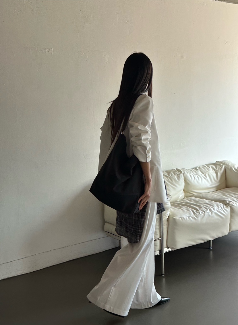 LE VASE韓國東大門代購女裝新款熱賣時尚人氣推薦職業夾克LE VASE夾克