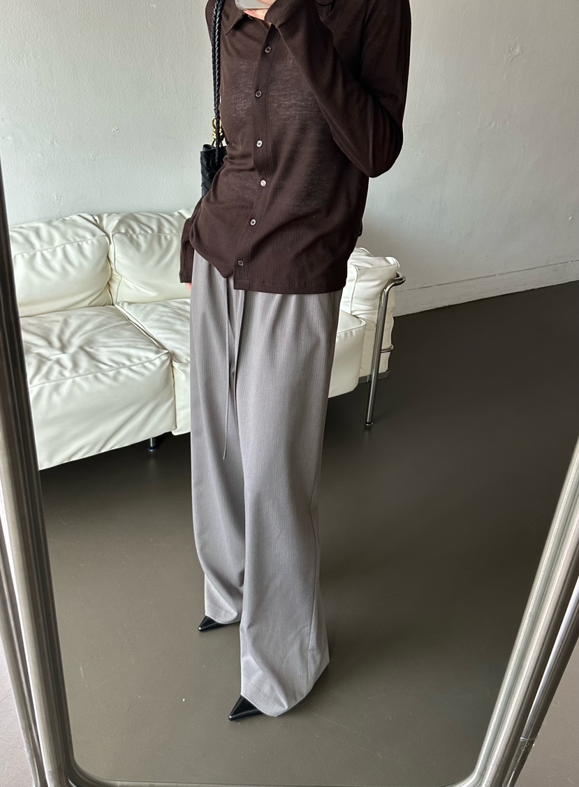 LE VASE韓國東大門直郵女士新品推薦休閑職業時尚長袖T恤LE VASE長袖T恤