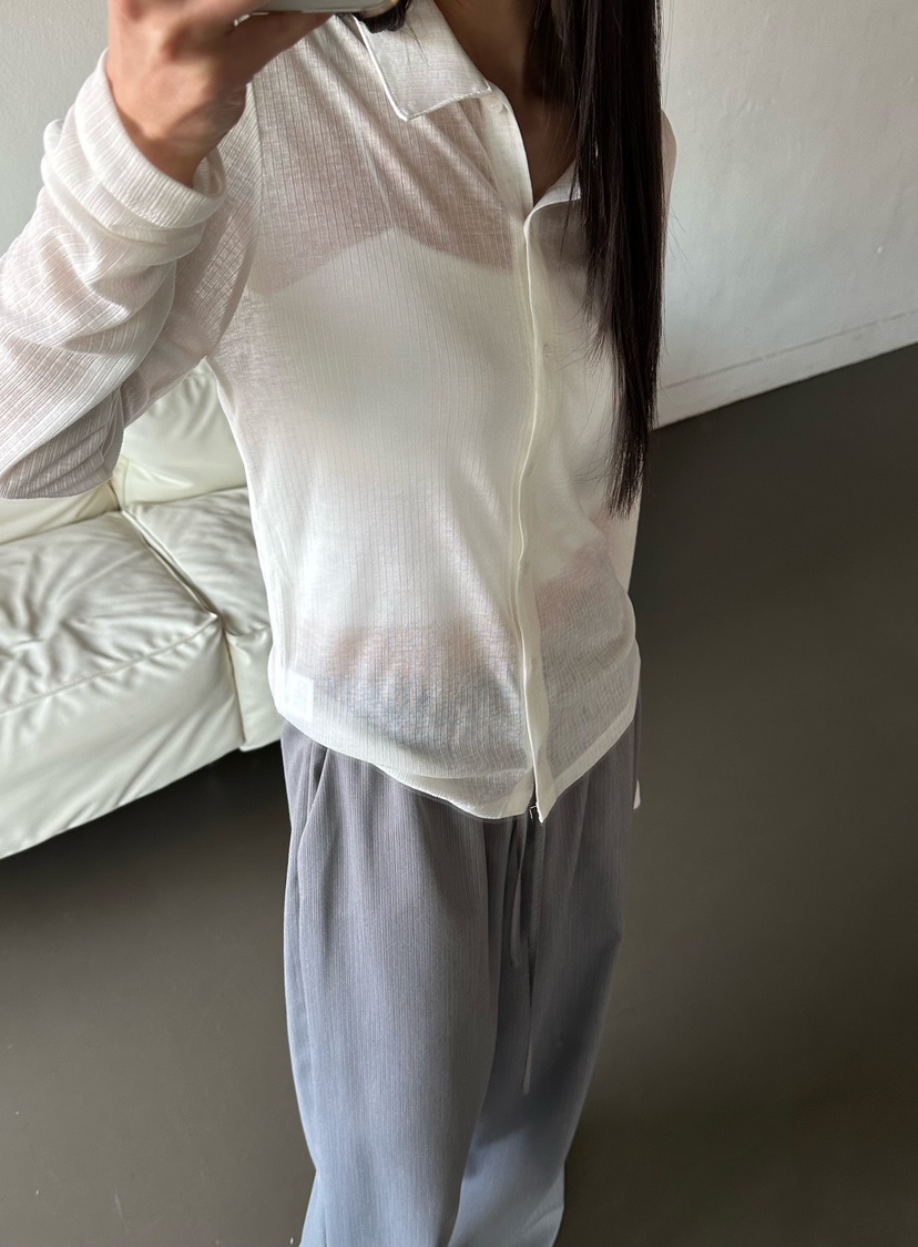 LE VASE韓國東大門直郵女士新品推薦休閑職業時尚長袖T恤LE VASE長袖T恤