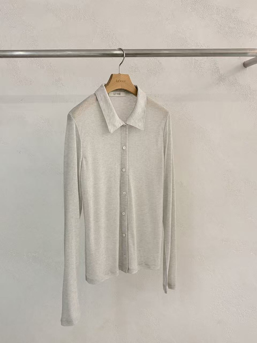 LE VASE韓國東大門直郵女士新品推薦休閑職業時尚長袖T恤LE VASE長袖T恤