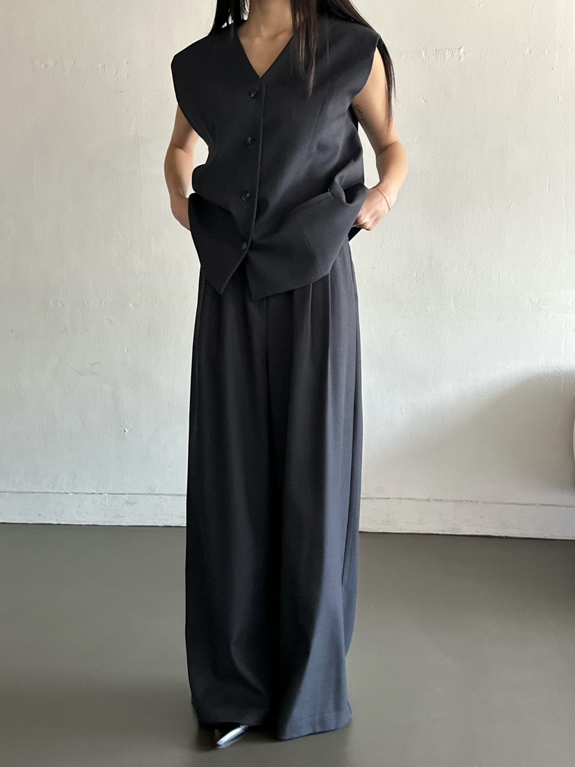 LE VASE韓國代購女裝新款推薦26春夏職業熱賣休閑人氣馬甲LE VASE馬甲