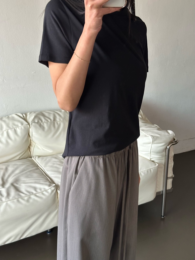 LE VASE韓國直郵實拍女士新品職業熱賣人氣推薦26春夏T恤LE VASET恤