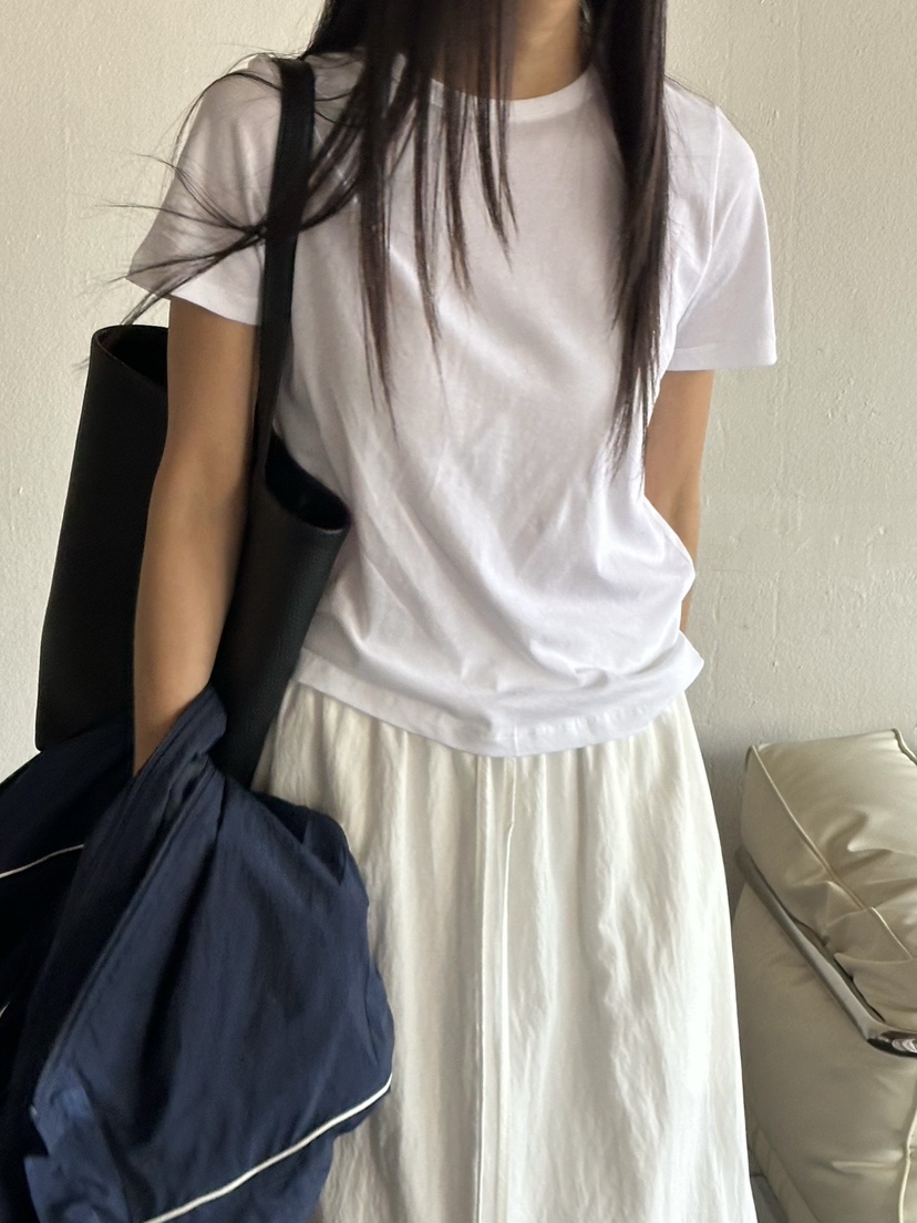 LE VASE韓國直郵實拍女士新品職業熱賣人氣推薦26春夏T恤LE VASET恤