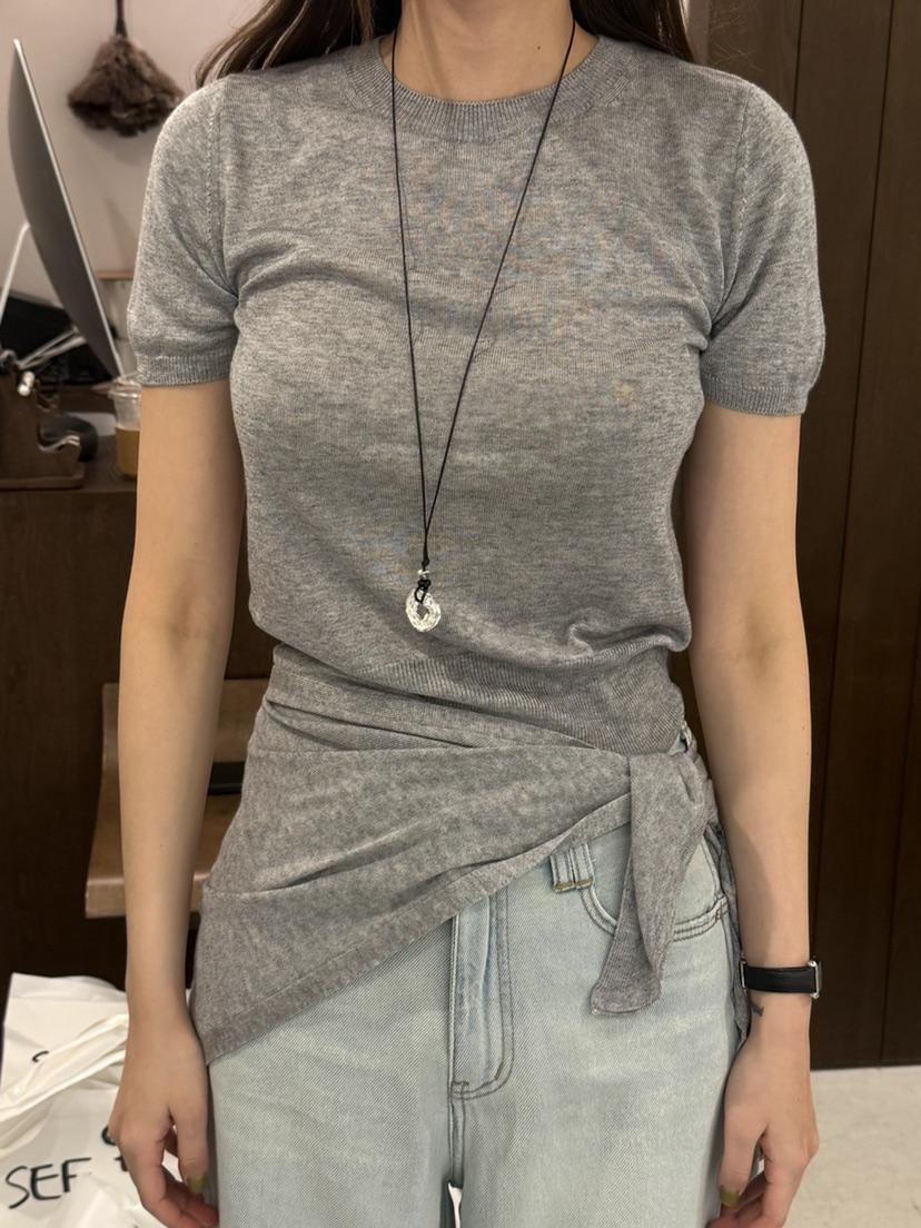 LEGACY韓國代購女士新品26春夏人氣職業推薦熱賣T恤羊毛圍巾LEGACYT恤圖色2