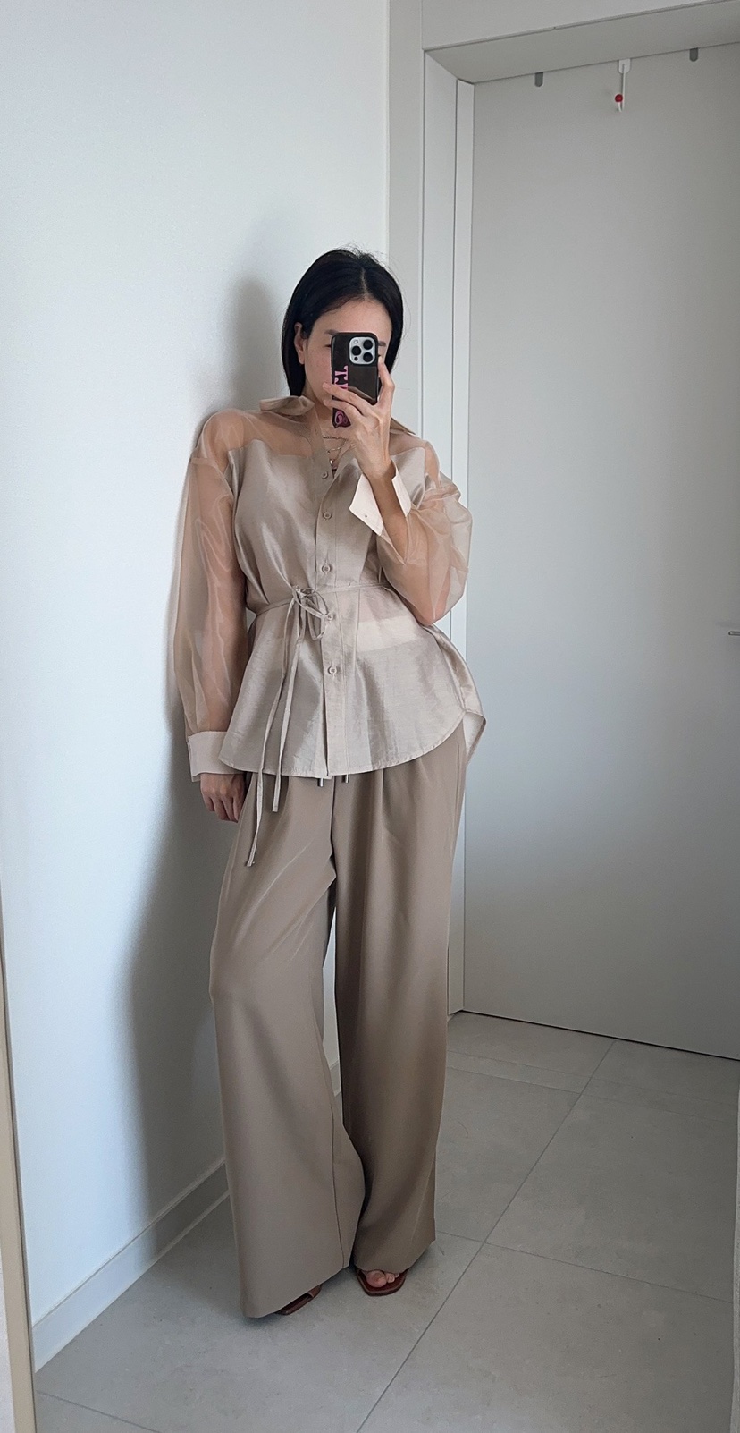 SOUIT韓國直郵實拍女裝新品熱賣職業時尚襯衫蕾絲衫歐根紗SOUIT by mabel-L襯衫/蕾絲衫